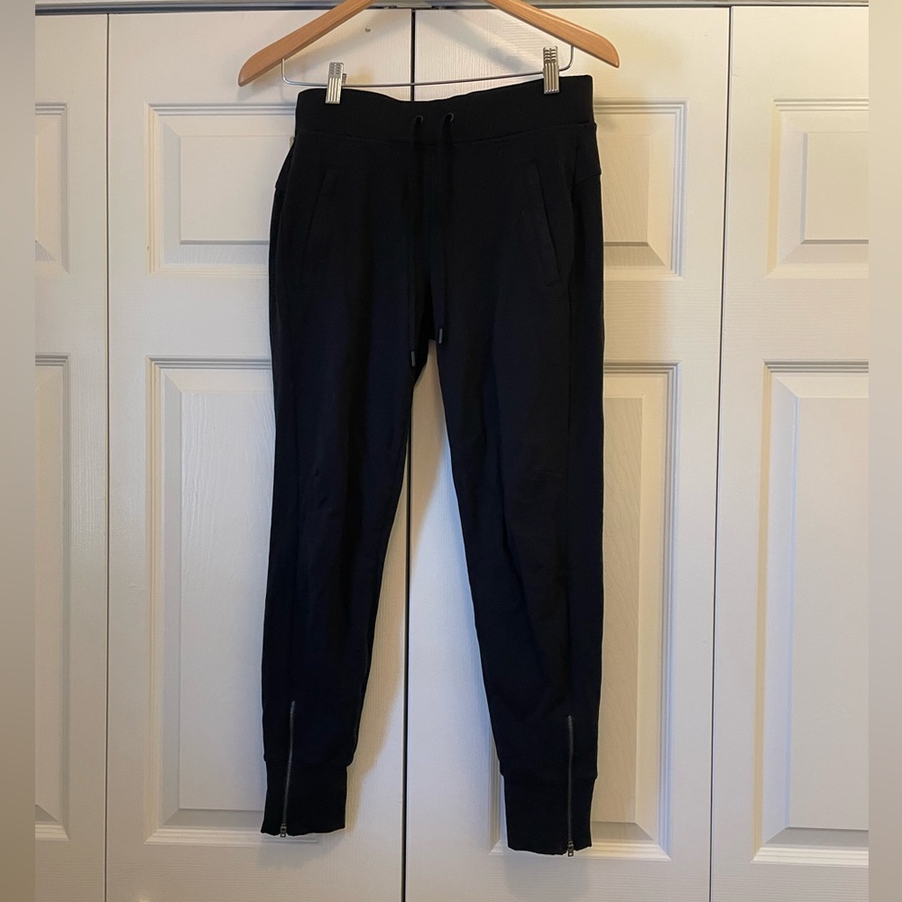 Athleta Joggers